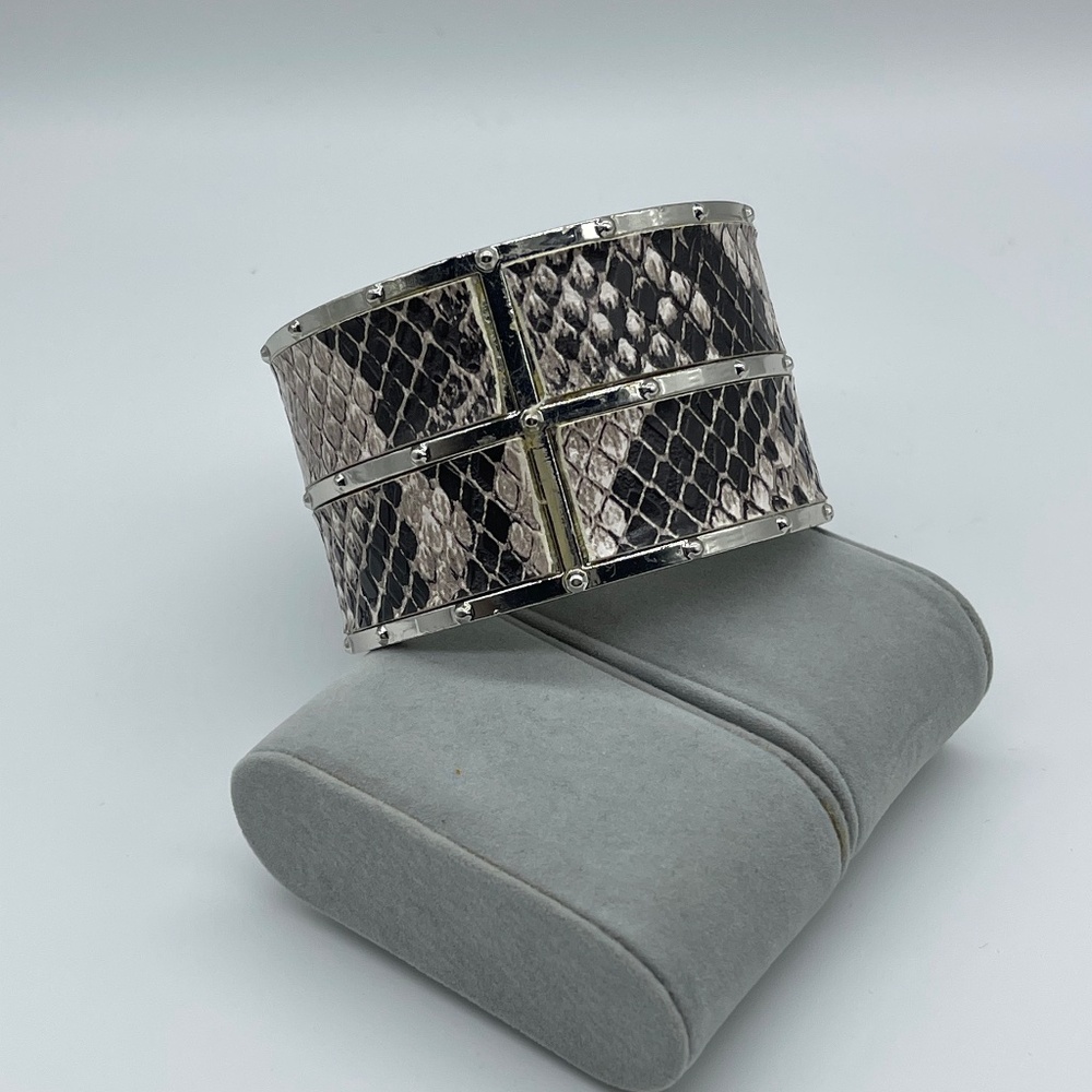 Jessica Simpson Cuff